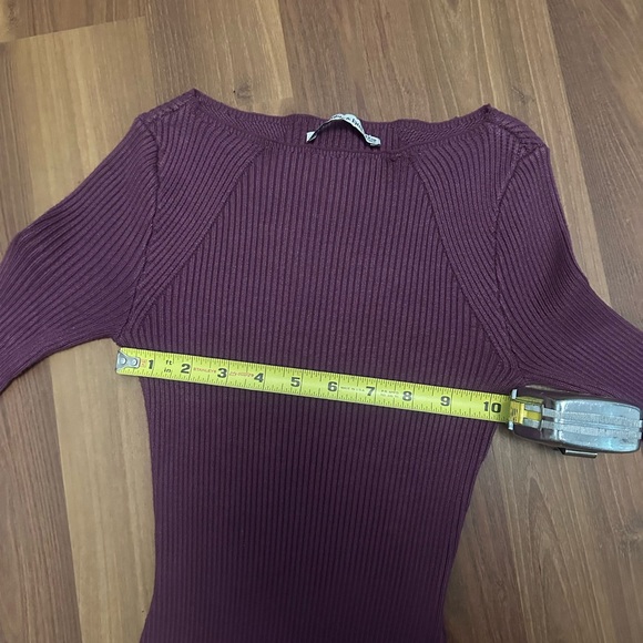 Abercrombie & Fitch Purple Sweater Dress - Picture 4 of 4